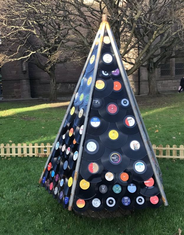 In pictures Scotland's amazing Christmas trees BBC News