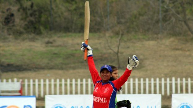 à¤¨à¥à¤¤à¥à¤°à¤¹à¥à¤¨ à¤®à¤¹à¤¿à¤²à¤¾ à¤à¥à¤°à¤¿à¤à¥à¤ à¤à¥à¤²à¤¾à¤¡à¥