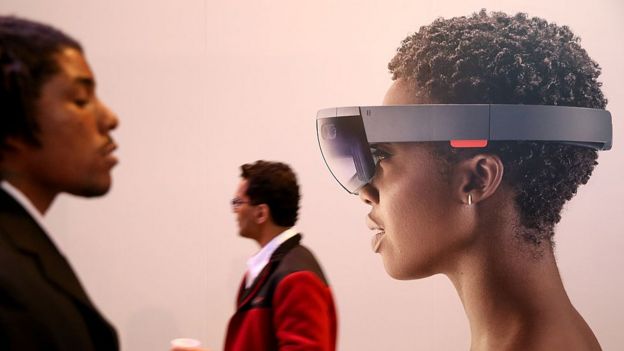 El 7 Mares Digital: Cómo son las gafas HoloLens de Microsoft que el ...