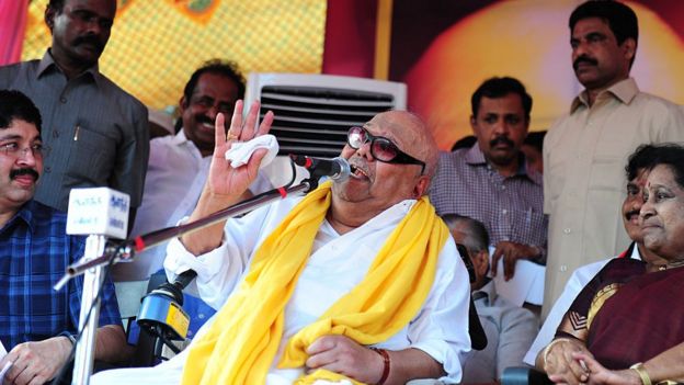 அரசியல் களத்தில் கமல்ஹாசன்: சாதிப்பாரா?