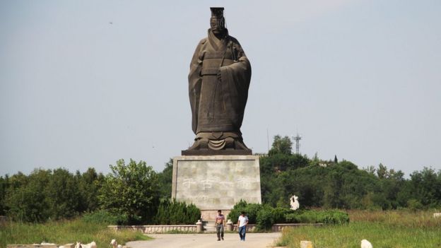 This photo taken on September 7, 2015 shows a status of China's first emperor "Qin Shi Huang" in Binzhou in China's eastern Shandong province.