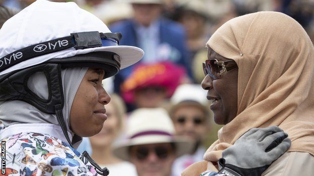 Khadijah Mellah with her mother Selma