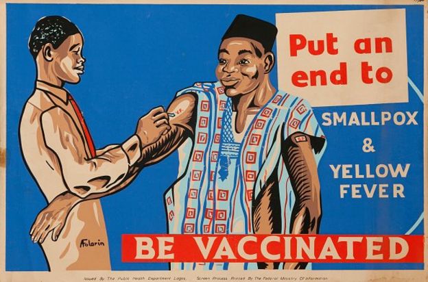 Dünya Sağlık Örgütü'nün başlattığı çiçek aşısı kampanyası için Nijerya'da hazırlanan afiş
