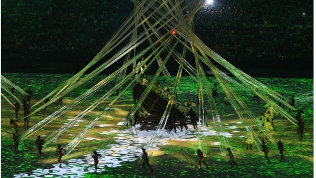 In pictures: Opening ceremony of Rio 2016 Olympic Games - BBC News