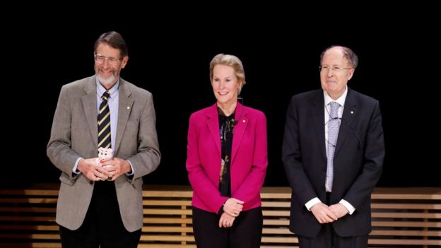 George Smith, Frances Arnold y Gregory Winter