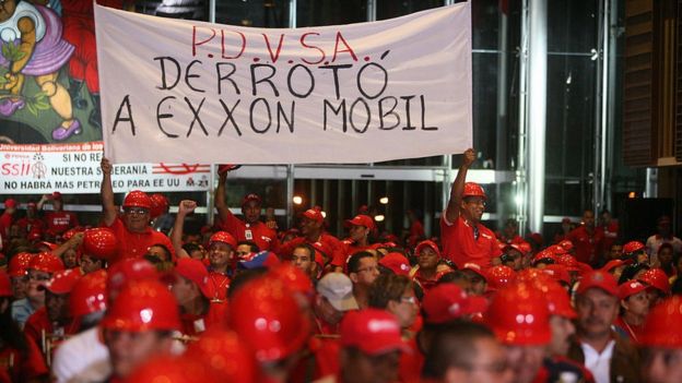 Manifestación de trabajadores de PDVSA en 2008 contra Exxon Mobil.