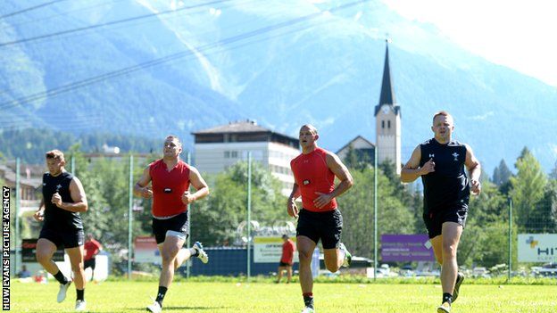 Wales training in Switzerland