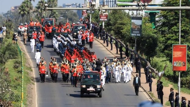Kenyan military officers lead a procession to carry the casket of late Daniel arap Moi, Kenya's second president, to Nyayo stadium