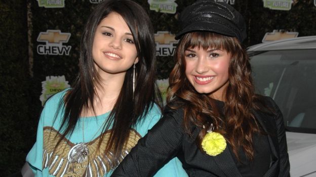 Lovato (right) with her former Disney co-star Selena Gomez in 2008