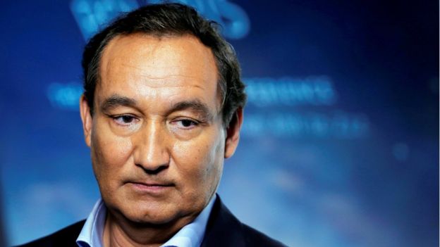 United Airlines boss Oscar Munoz