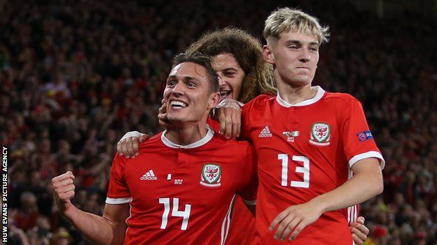 Connor Roberts and David Brooks celebrate during Wales' Nations League match against the Republic of Ireland in September 2018