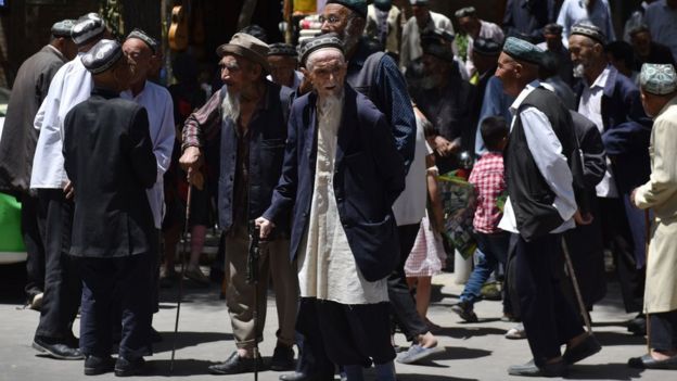 مسلمو الإيغور يمثلون أغلبية الأقليات في شينغيانغ