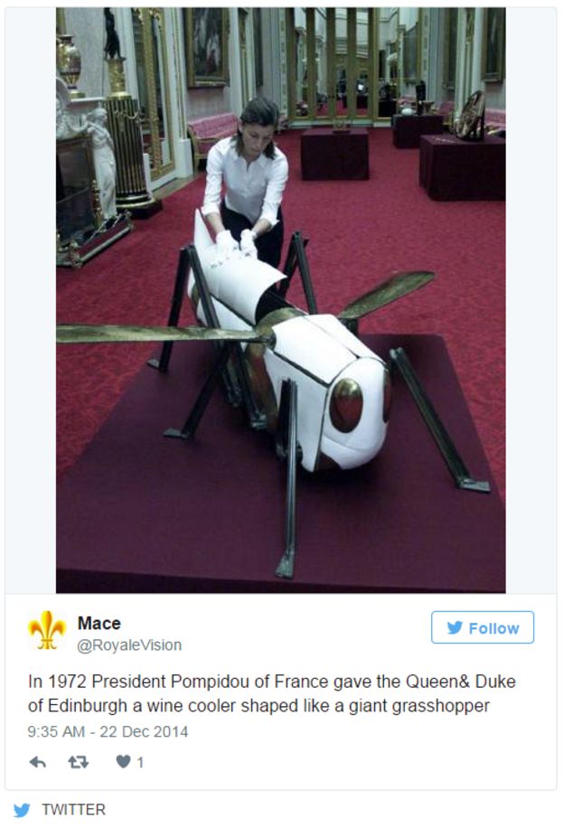 Refrigerador con forma de saltamontes.