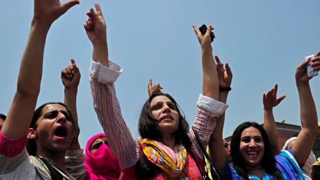 Pakistani eunuchs and transgenders demonstrate for their rights in the city of Peshawar on July 11, 2011