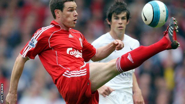 Bale and Steve Finnan in 2007