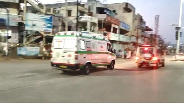 Andhra Pradesh: Chemical gases leakage in Visakhapatnam, people run out of homes
