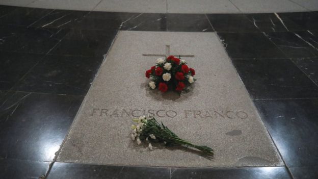 Franco tomb, 19 Jun 18
