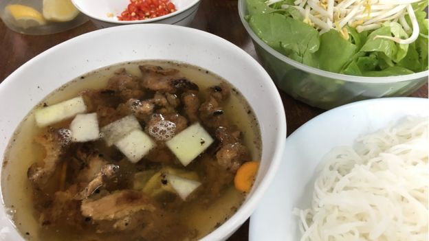 Bún chả Đồng Xuân ở Ba Lan