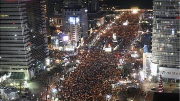 Banaanbaxyo looga soo hor jeedo madaxweyne Park Geun-hye ayaa socday todobaadyadii la soo dhaafay