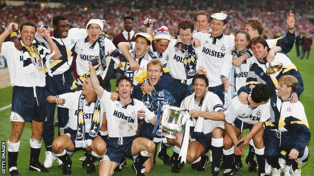 Tottenham celebrate beating Nottingham Forest to win the 1991 FA Cup final