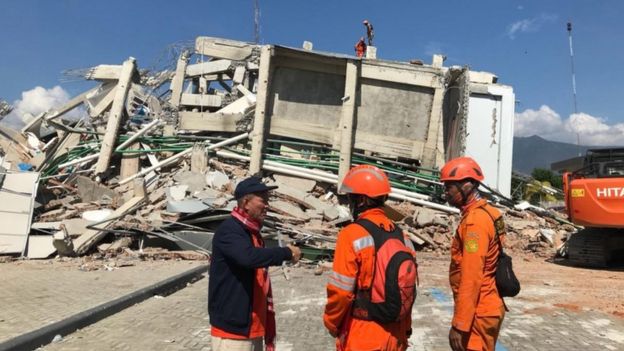 Rubble of the Roa Roa hotel in Palu