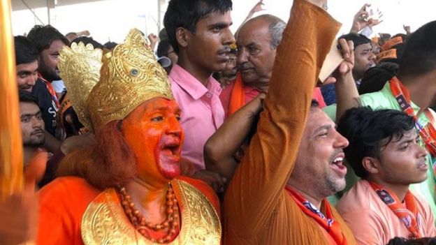 अलीगढ़ की रैली में भाजपा समर्थक