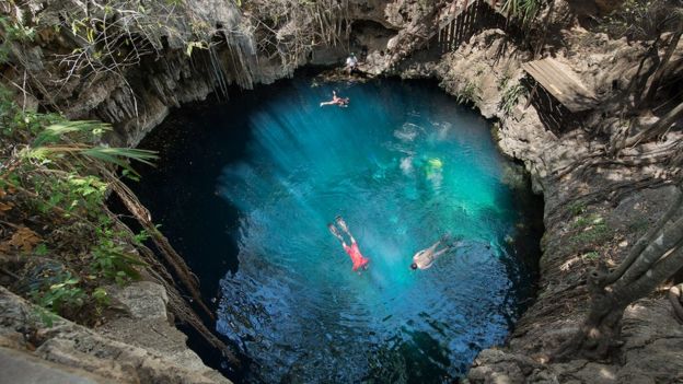 حفر مائية شهيرة في المكسيك