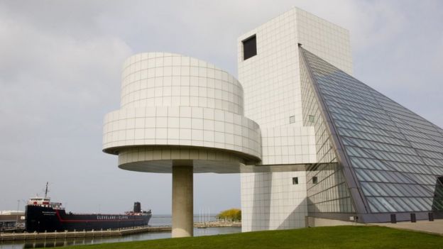 Rock and Roll Hall of Fame, Cleveland