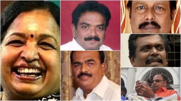 தினகரன் அணி எம்.எல்.ஏக்கள், மாவட்ட செயலாளர்கள் அதிமுக கட்சியின் பொறுப்பிலிருந்து நீக்கம்