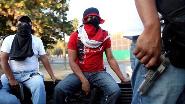 Grupos de autodefensa en Michoacán.