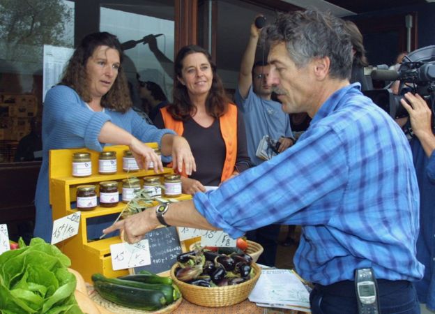 Productos orgánicos de una cooperativa en Mouans-Sartoux