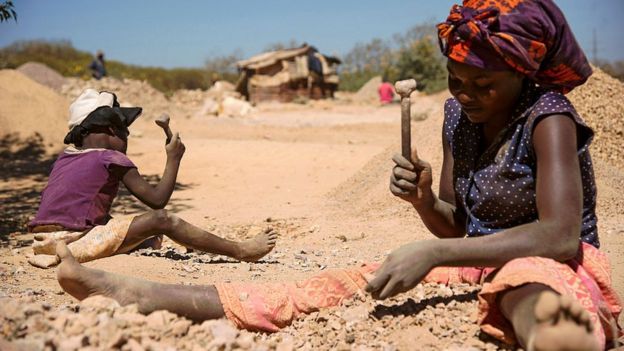 Mulher e criança no Congo