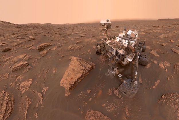 พาหนะสำรวจ Mars Curiosity Rover ตระเวนหาร่องรอยของน้ำและสิ่งมีชีวิตบนดาวอังคาร