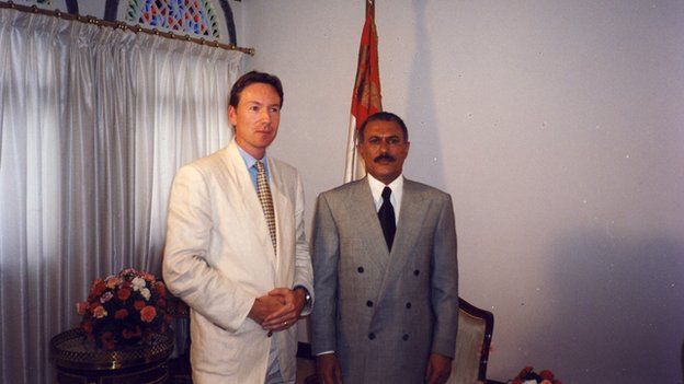 Frank Gardner and Yemen's President Saleh in 2000