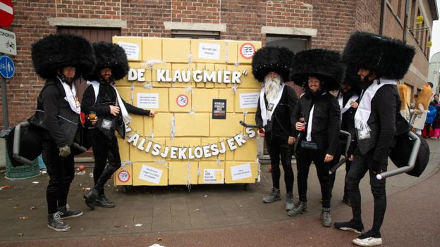 Aalst carnival satire of Jews and Western Wall