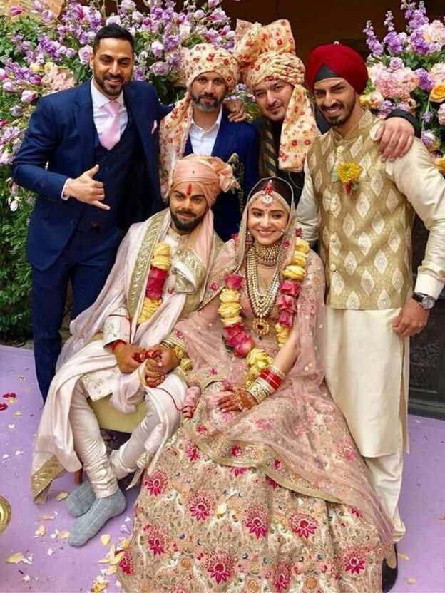 விராத் கோலி - அனுஷ்கா ஷர்மா திருமணத்தின் அழகிய தருணங்கள் (புகைப்படத் தொகுப்பு)