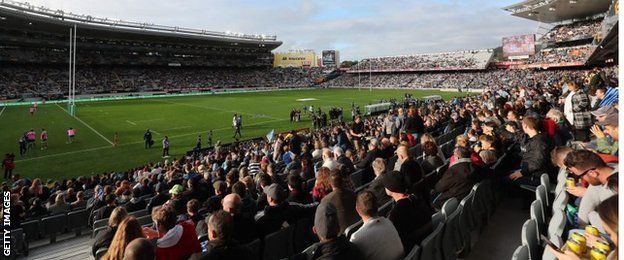 Eden Park crowd