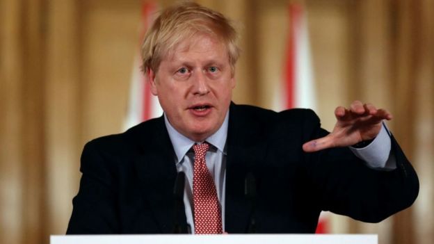 Thủ tướng Boris Johnson trong cuộc họp báo được tường thuật trực tiếp về virus corona hôm thứ Năm 12/3