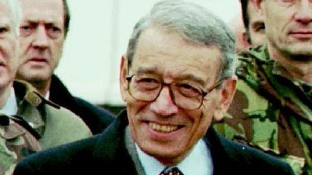 Boutros Boutros-Ghali with UN troops in Bosnia