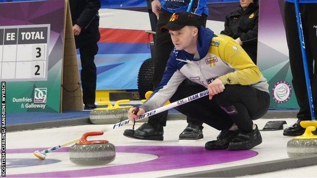 Bruce Mouat's rink claimed a record-equalling fourth title in the men's event in Dumfries