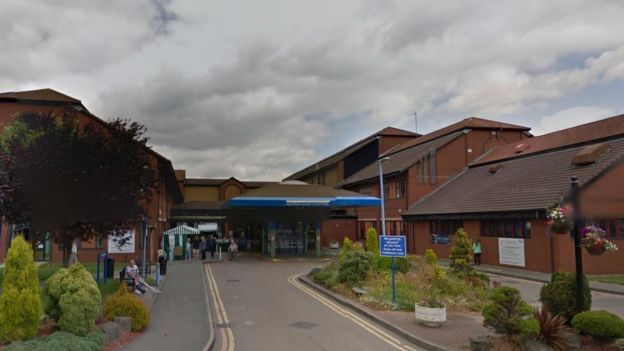 Nuneaton walk-in centre relocated to hospital - BBC News