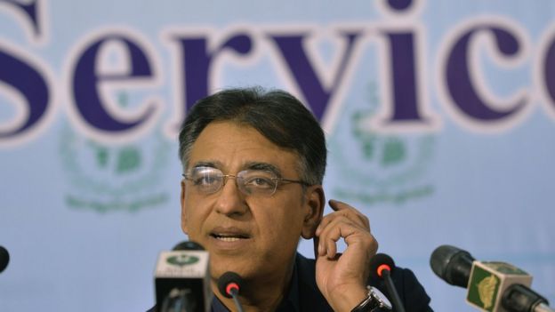 اسد عمر