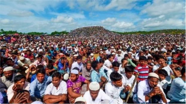 বাংলাদেশে বর্তমানে এগারো লাখের বেশি রোহিঙ্গা আশ্রয় নিয়েছে