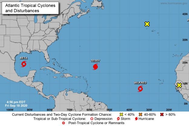 Un mapa con las tormentas activas en el Atlántico