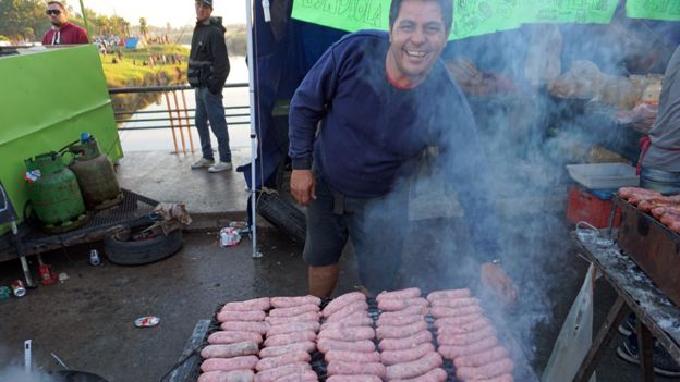 Asistentes al concierto del Indio Solari