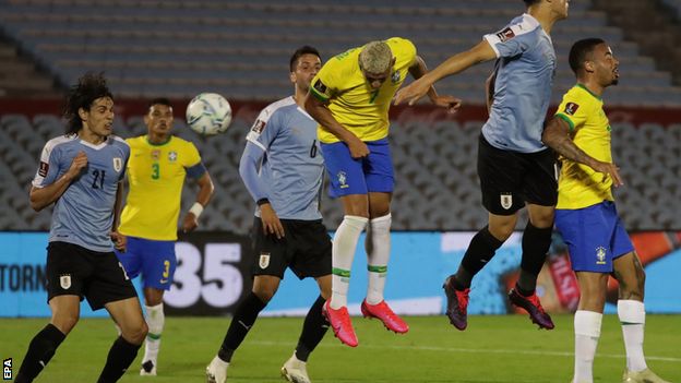 Richarlison heads in Brazil's second goal