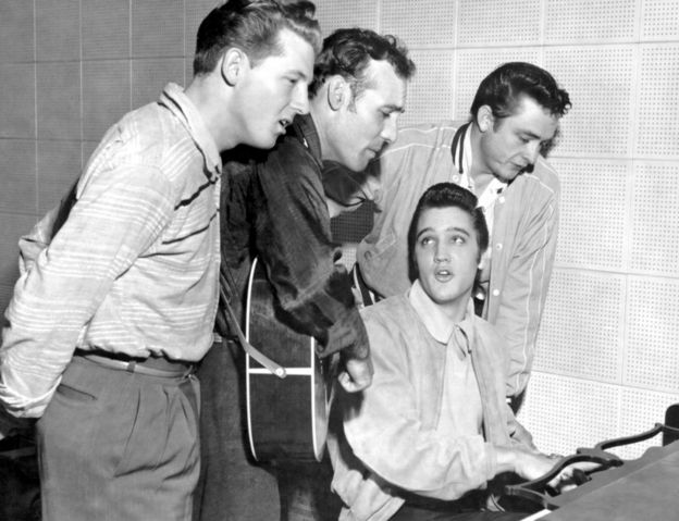 Johnny Cash (right) with Jerry Lee Lewis, Carl Perkins and Elvis Presley at Sun Studios in 1956