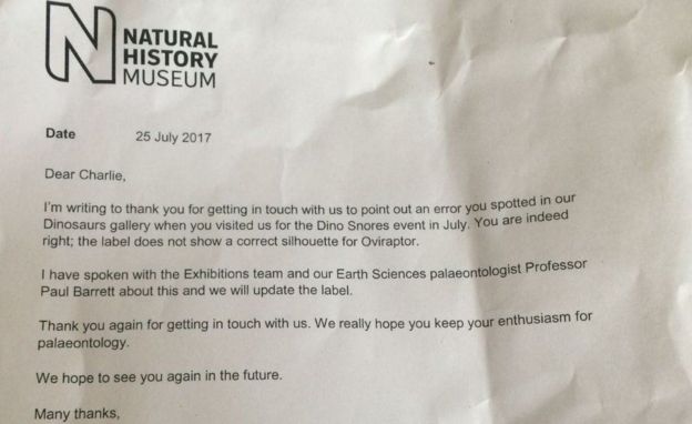 La carta que le envió el Museo de Historia Natural de Londres a Charlie en la que le agradecen por haber notado el error.