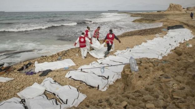 The bodies of 74 migrants and refugees have washed ashore in the western Libyan city of Zawiya, Libya's Red Crescent has said.
