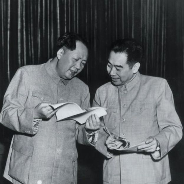 中共第一代领导人毛泽东和周恩来